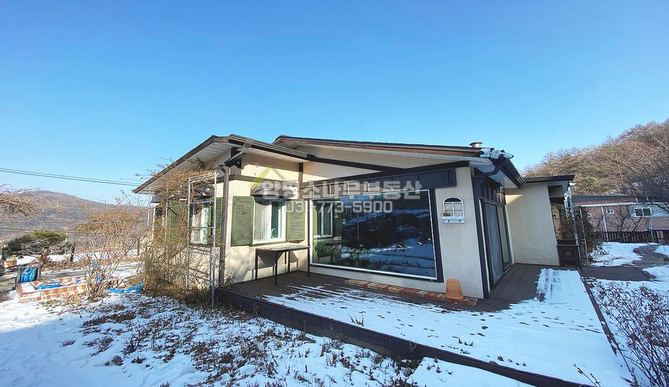 양평군 지평면 대평리 저수지 조망 단층주택