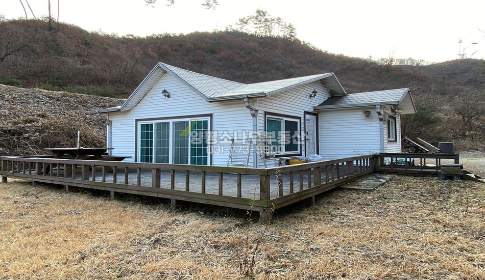 양평군 청운면 갈운리 마을끝 산자락 나홀로 별장지/건물有
