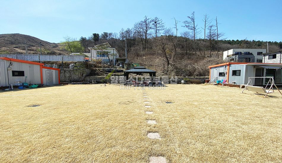 양평군 서종면 수능리 넓은 잔디마당 있는 부지