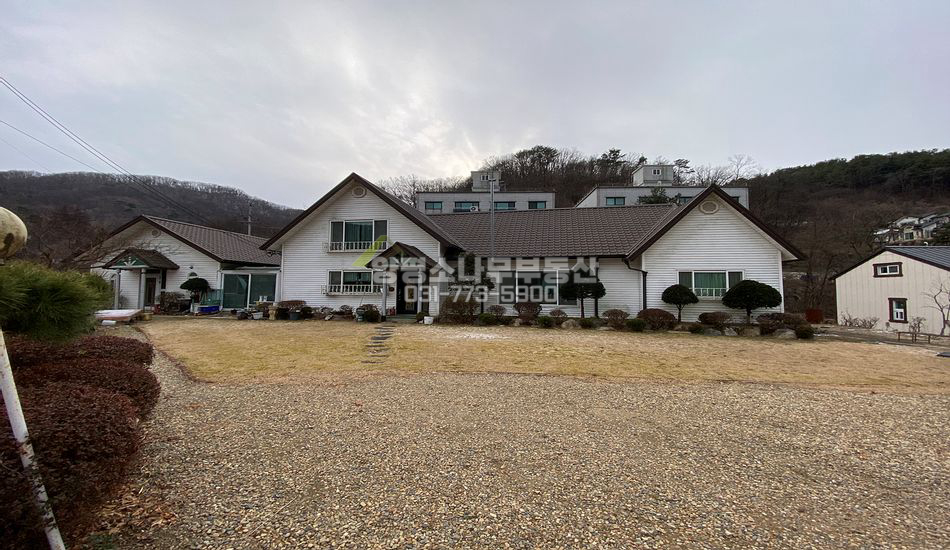 양평군 용문면 삼성리 한적한 대로변 잔디마당 넓은 주택