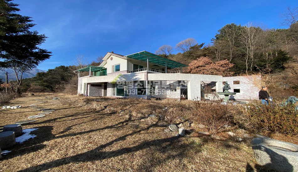 양평군 용문면 신점리 용문사가는길/인공연못,폭포/건물3동