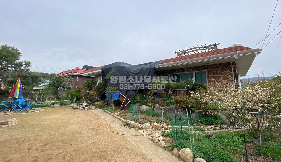 양평군 용문면 광탄리 주택밀집 지역 내 벽돌집
