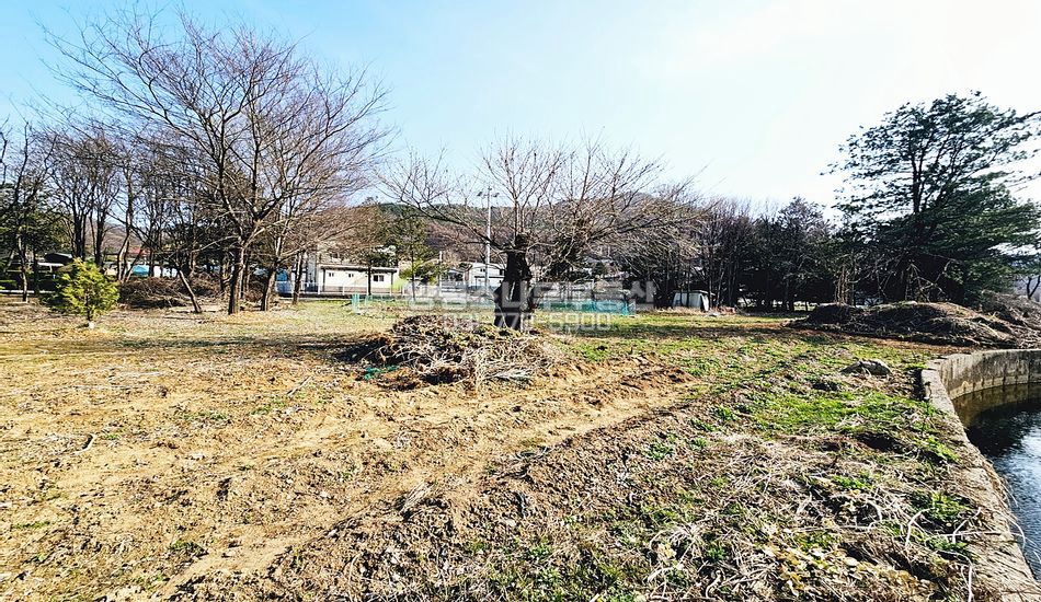 양평군 단월면 삼가리 마을 초입 편안한 부지