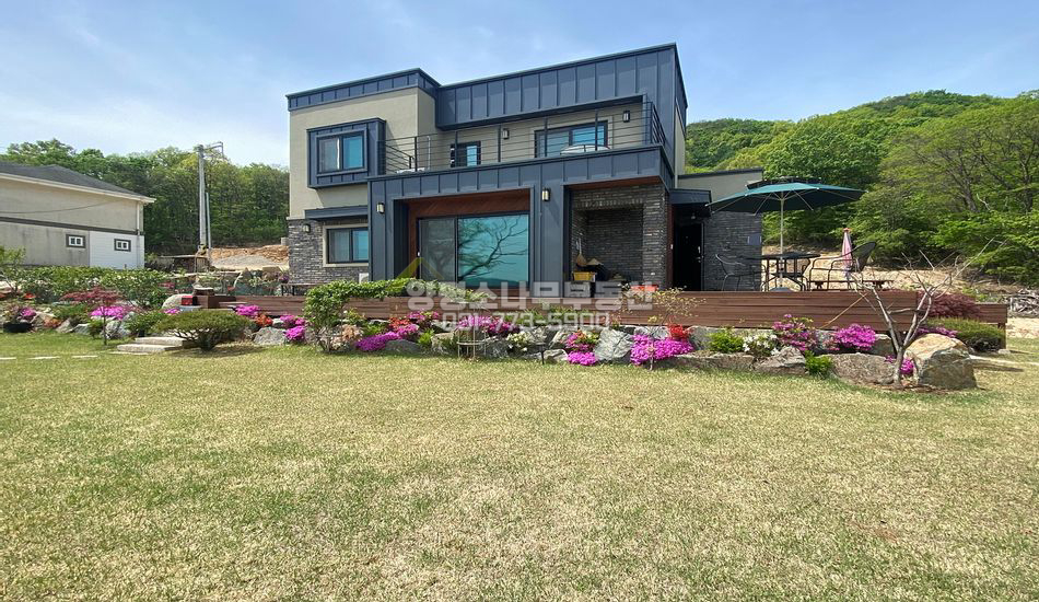 양평군 용문면 화전리 마을상단 산자락 경관좋은 모던주택