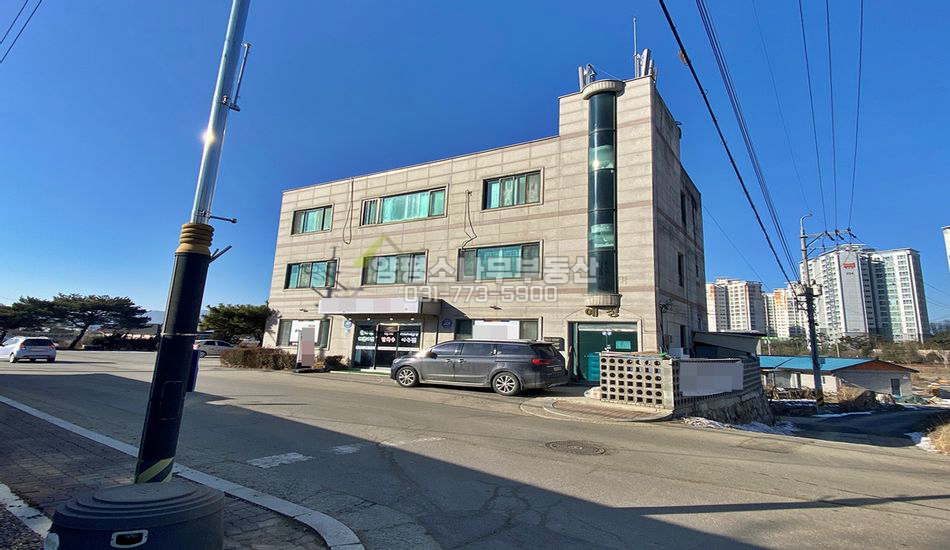 양평군 양평읍 백안리 건평넓은 상가주택3층/방5