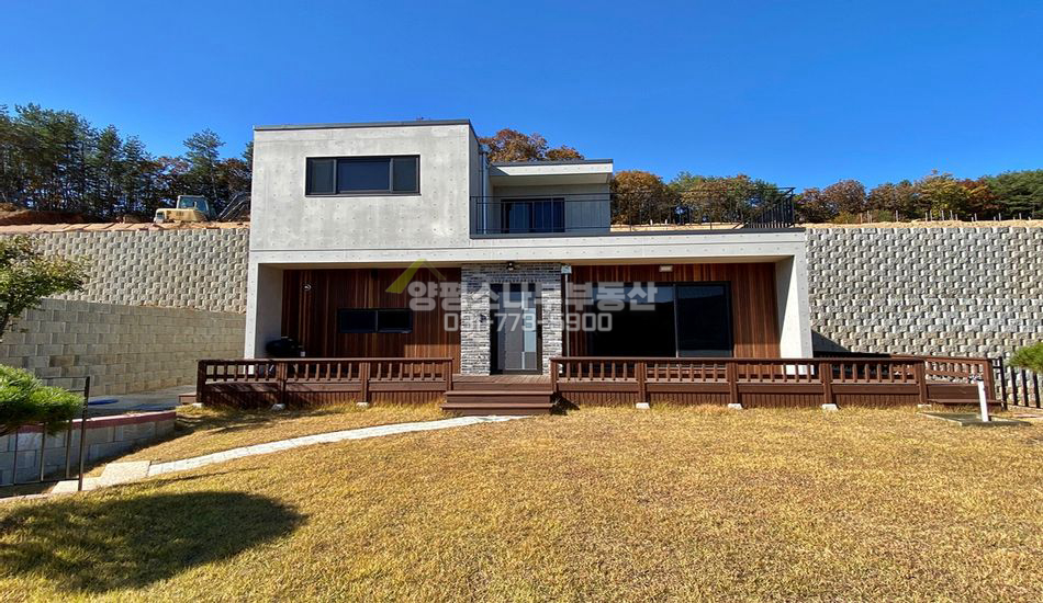 홍천군 서면 대곡리 노출콘크리트 단지형 주말주택