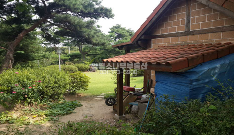 양평군 지평면 수곡리 조경수 많은 평지 주택