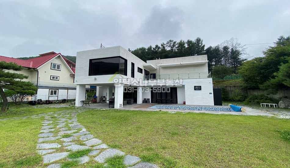 양평군 서종면 수능리 개울인근 멋진 필로티 주택