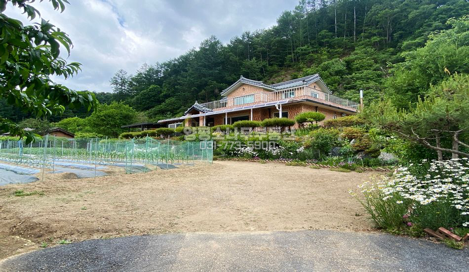 양평군 단월면 명성리 산자락 활용도 높은 주택