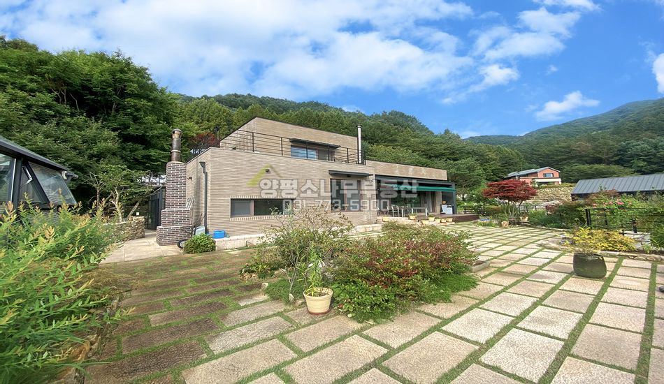 양평군 옥천면 신복리 대리석벙커 산세좋은 곳 전원주택