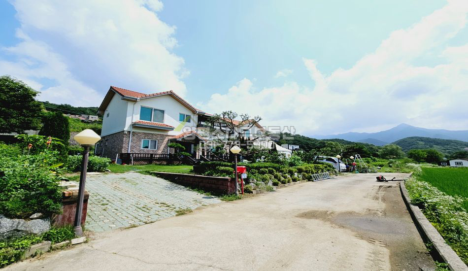 양평군 옥천면 용천리 평지 남향 접근성 좋은주택