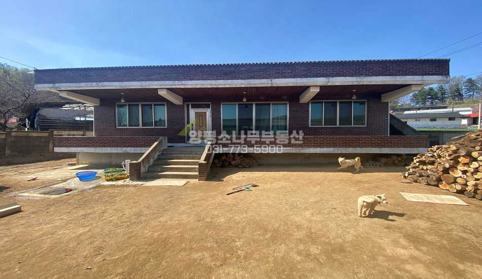 양평군 지평면 옥현리 마을 초입 구옥/창고