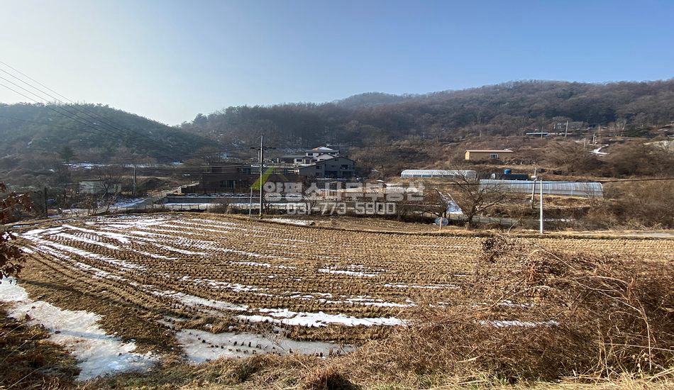 양평군 옥천면 아신리 마을중간부/분할가능/진입도로확장예정