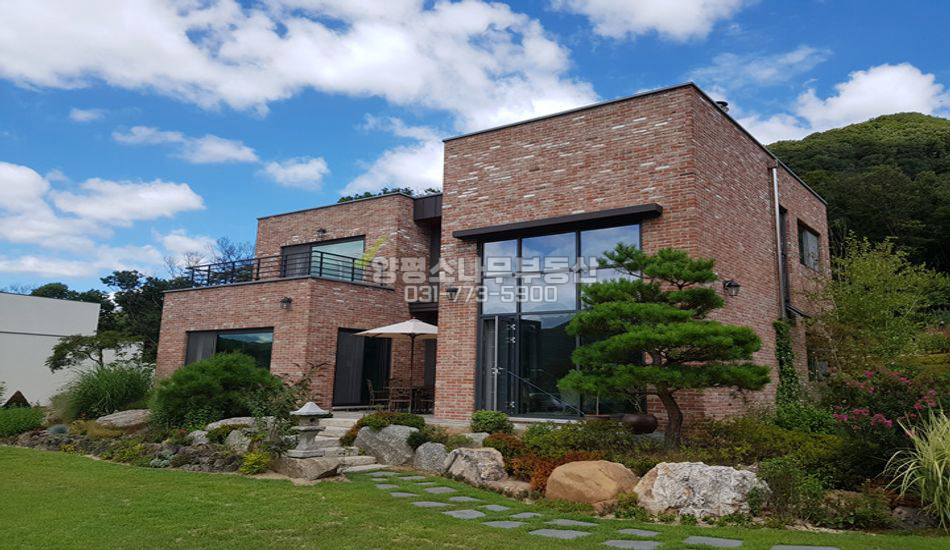 양평군 서종면 수입리 마을 상단 고급주택