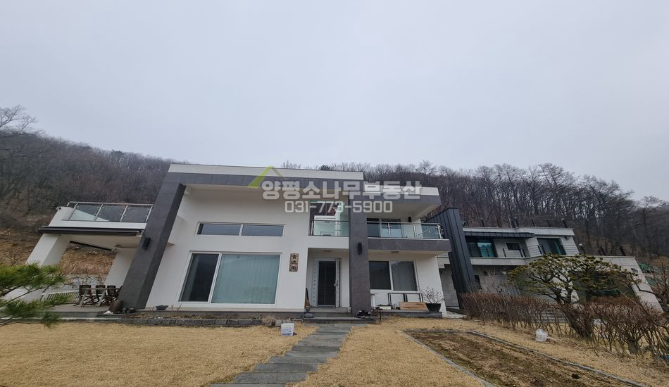 광주시 퇴촌면 우산리 정남향 산자락 모던주택/차고