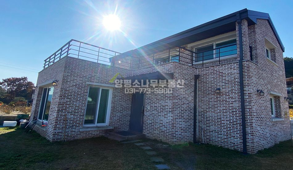 양평군 강상면 화양리 지방도 인근 차고있는 주택