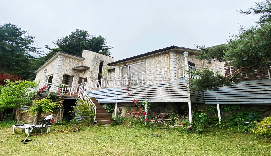 양평군 옥천면 용천리 산세좋은 대단지 필로티 주택