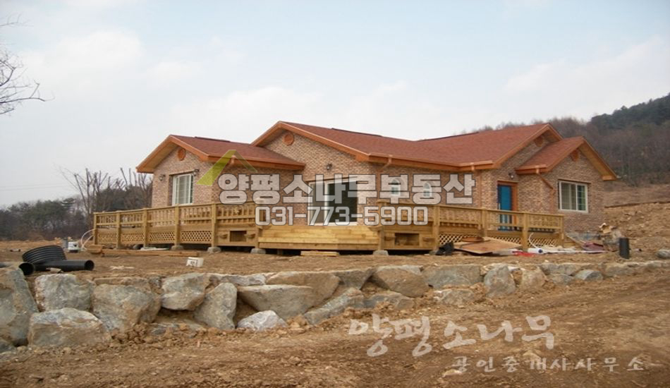 양평군 청운면 가현리 완만한 마을상단 벽돌단층주택