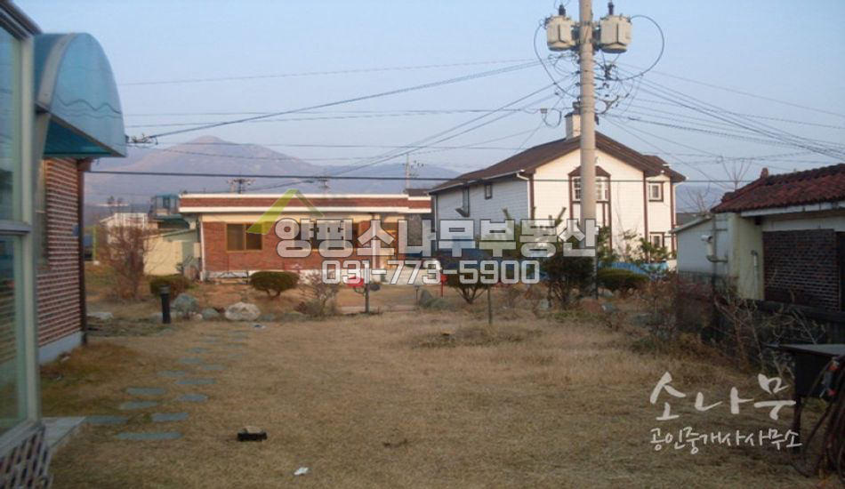 양평군 양평읍 오빈역세권에 위치한 리모델링한 전원주택입니다.